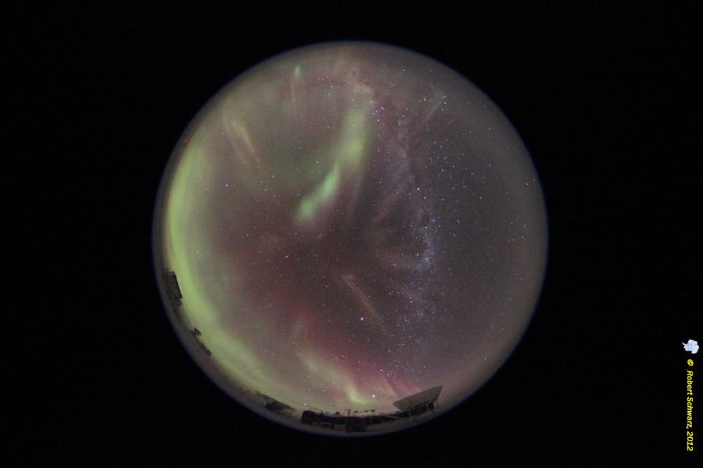 aurora03504_110612_23h35m.jpg